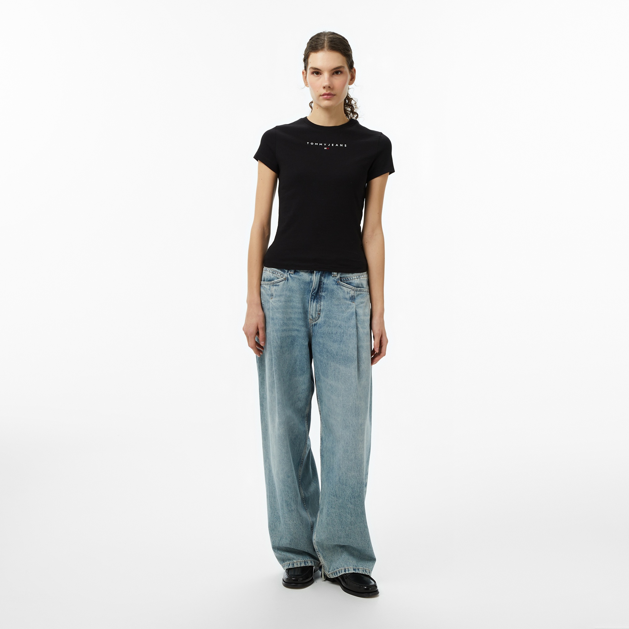 Tommy Jeans Slim Bling Linear Kadın Siyah T-Shirt