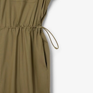  Lacoste Kadın Oversize Fit Uzun Kollu Fermuarlı Haki Elbise