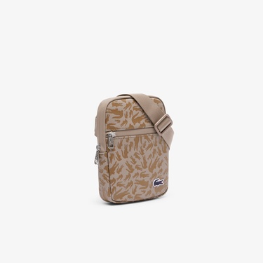  Lacoste LCST Erkek Monogram Bej Postacı Çantası