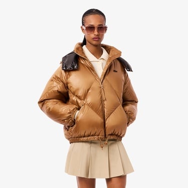  Lacoste Kadın Oversize Fit Kapüşonlu Kapitone Açık Kahverengi Mont