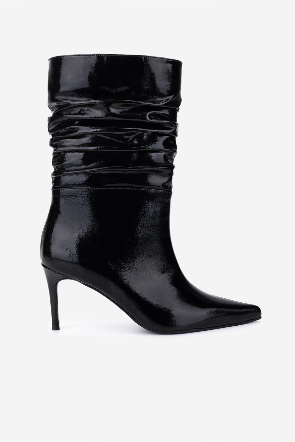  Valmenti Kadın Hakiki Deri Siyah Kırışık Rugan Topuklu Bot