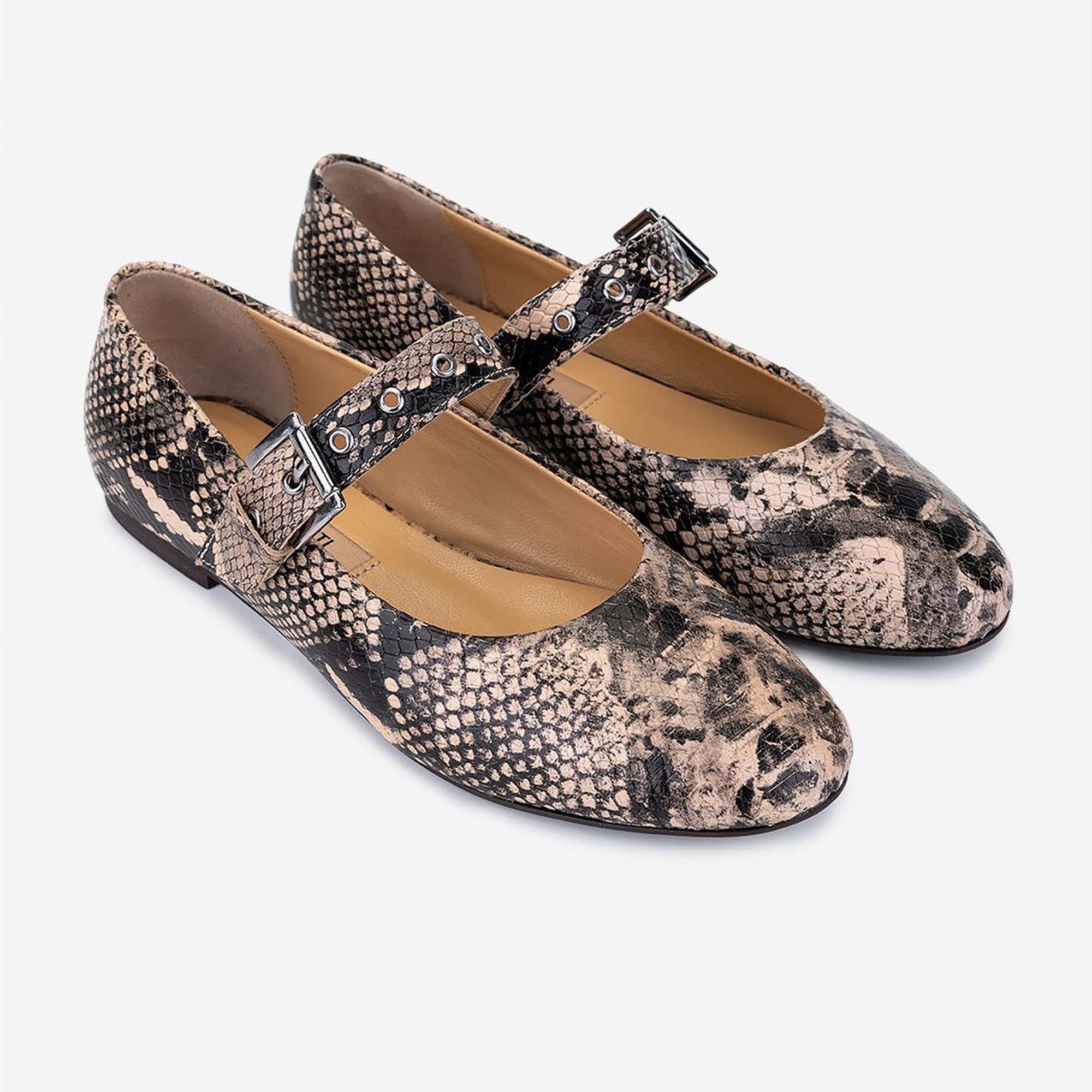 Valmenti Kadın Hakiki Deri Naturel Babet Ayakkabı