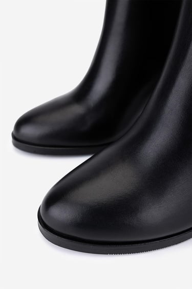  Valmenti Kadın Hakiki Deri Siyah Topuklu Çizme