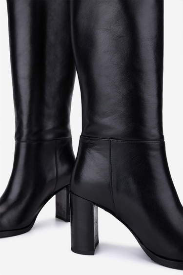  Valmenti Kadın Hakiki Deri Siyah Topuklu Çizme