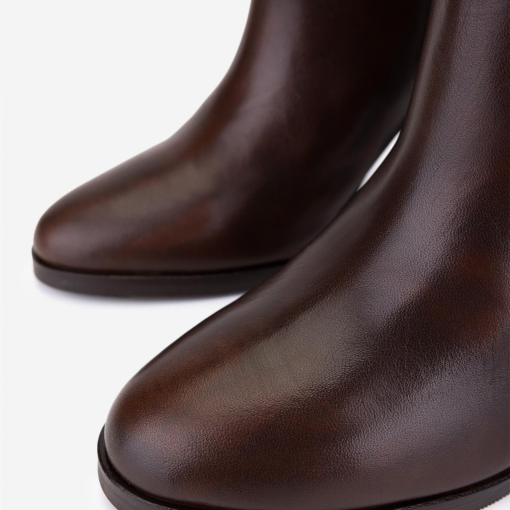 Valmenti Kadın Hakiki Deri Kahverengi Topuklu Çizme