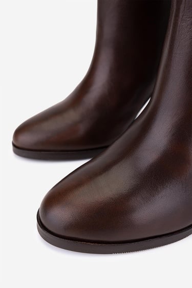  Valmenti Kadın Hakiki Deri Kahverengi Topuklu Çizme