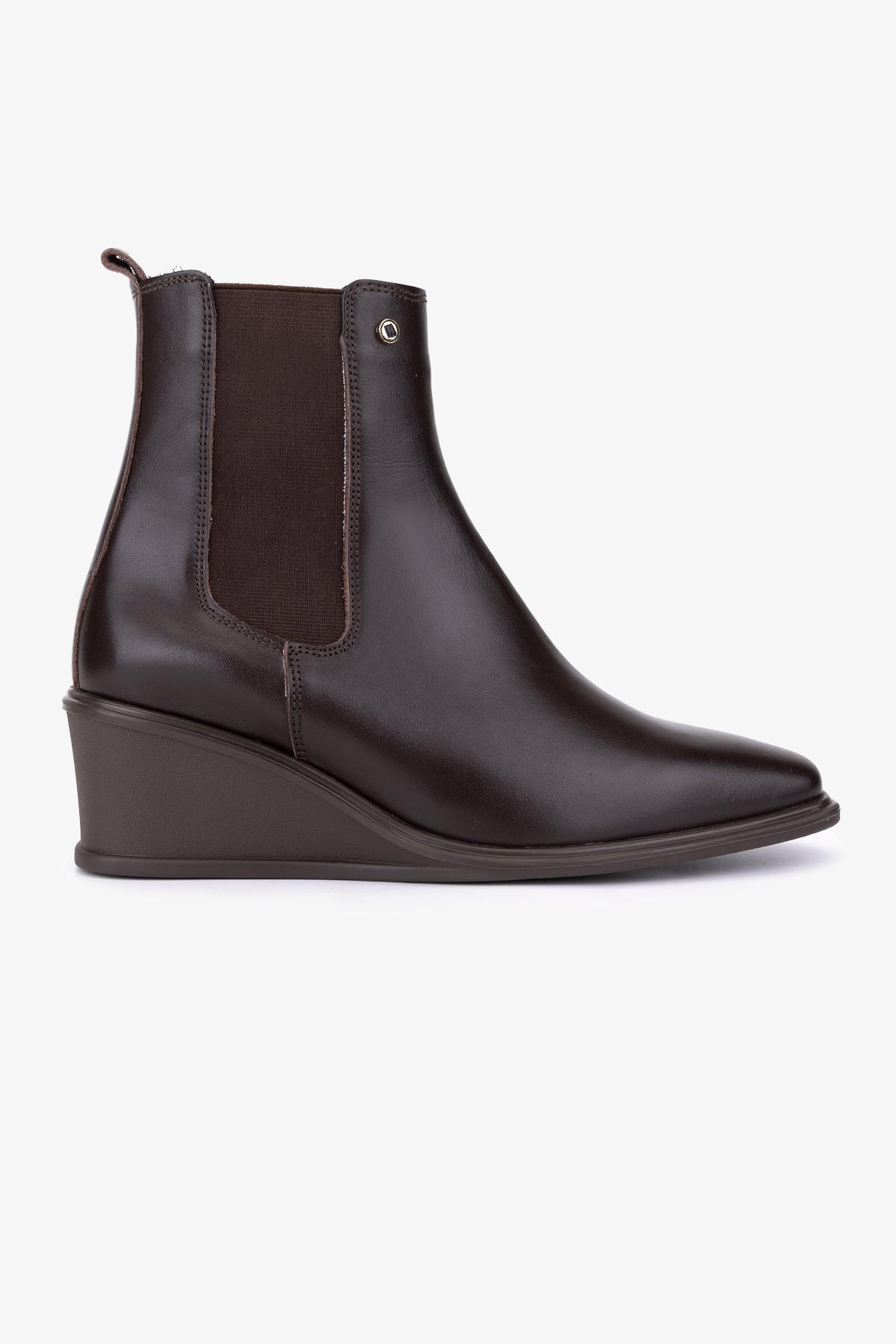  Valmenti Kadın Hakiki Deri Kahverengi Topuklu Bot