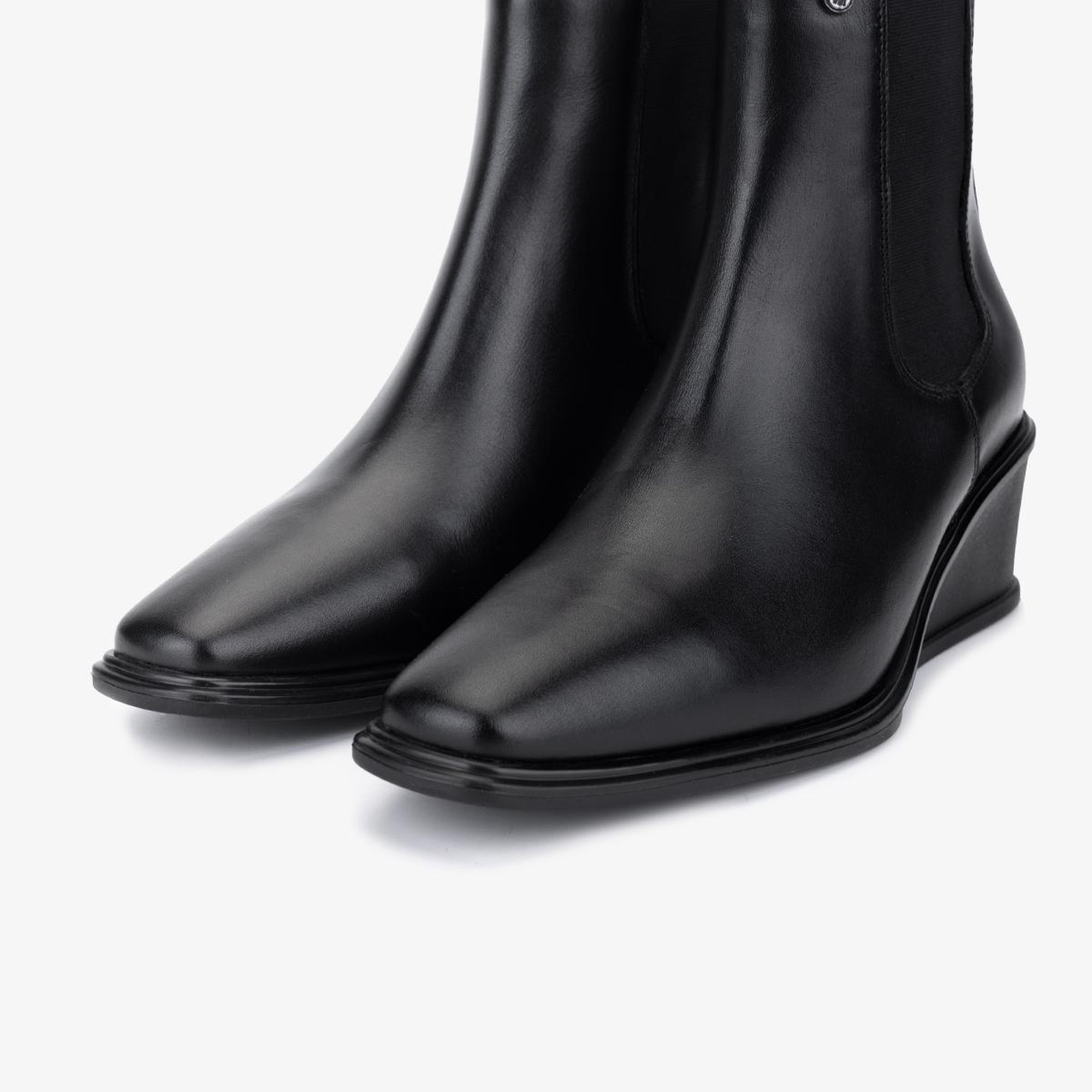 Valmenti Kadın Hakiki Deri Siyah Topuklu Bot