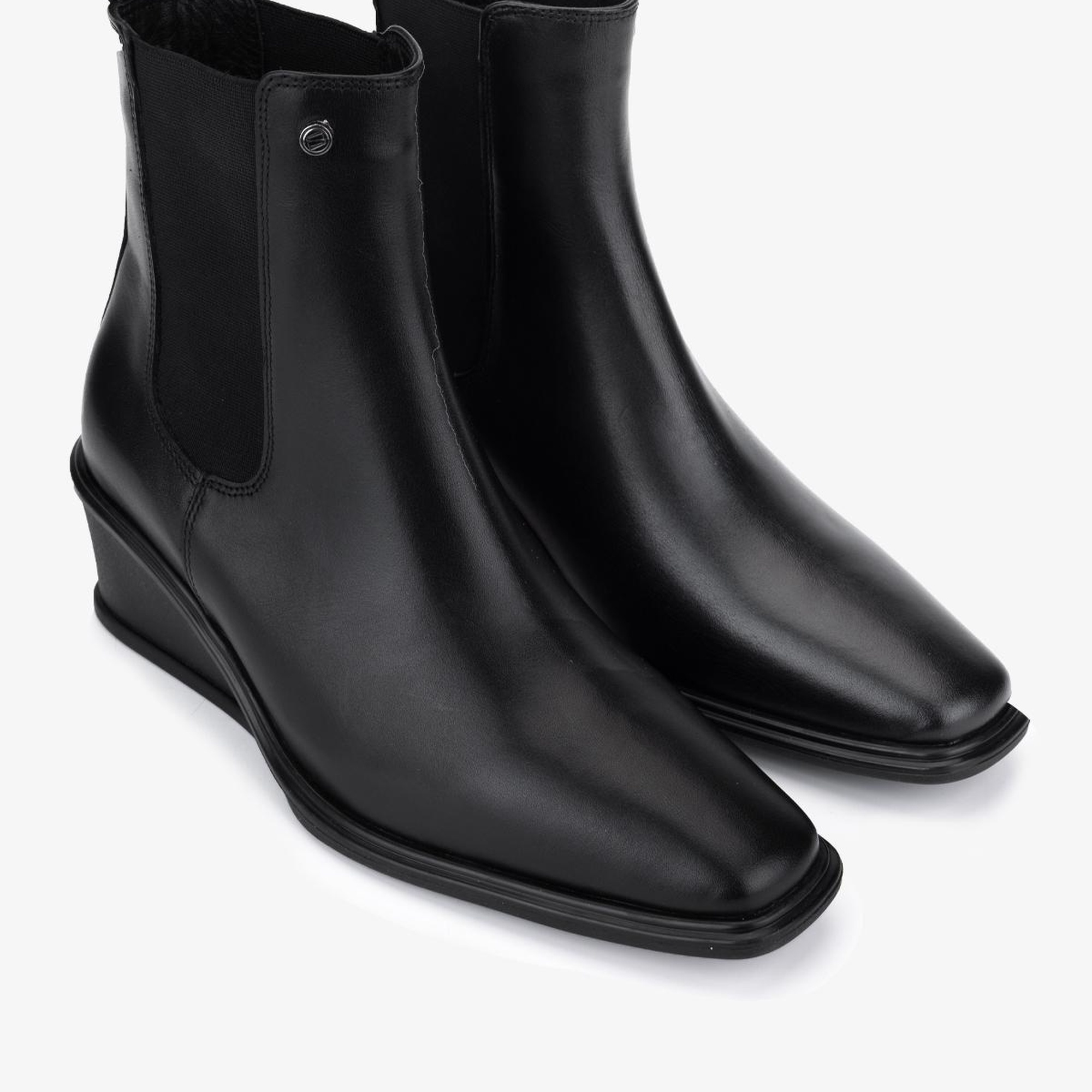 Valmenti Kadın Hakiki Deri Siyah Topuklu Bot