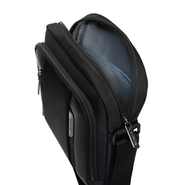  Samsonite Siyah Spectrolite 4.0 Sacks – Çapraz Tablet Çantası 9.7"