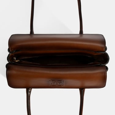  Kadın Taba Monogram Baskılı Deri Omuz Çantası