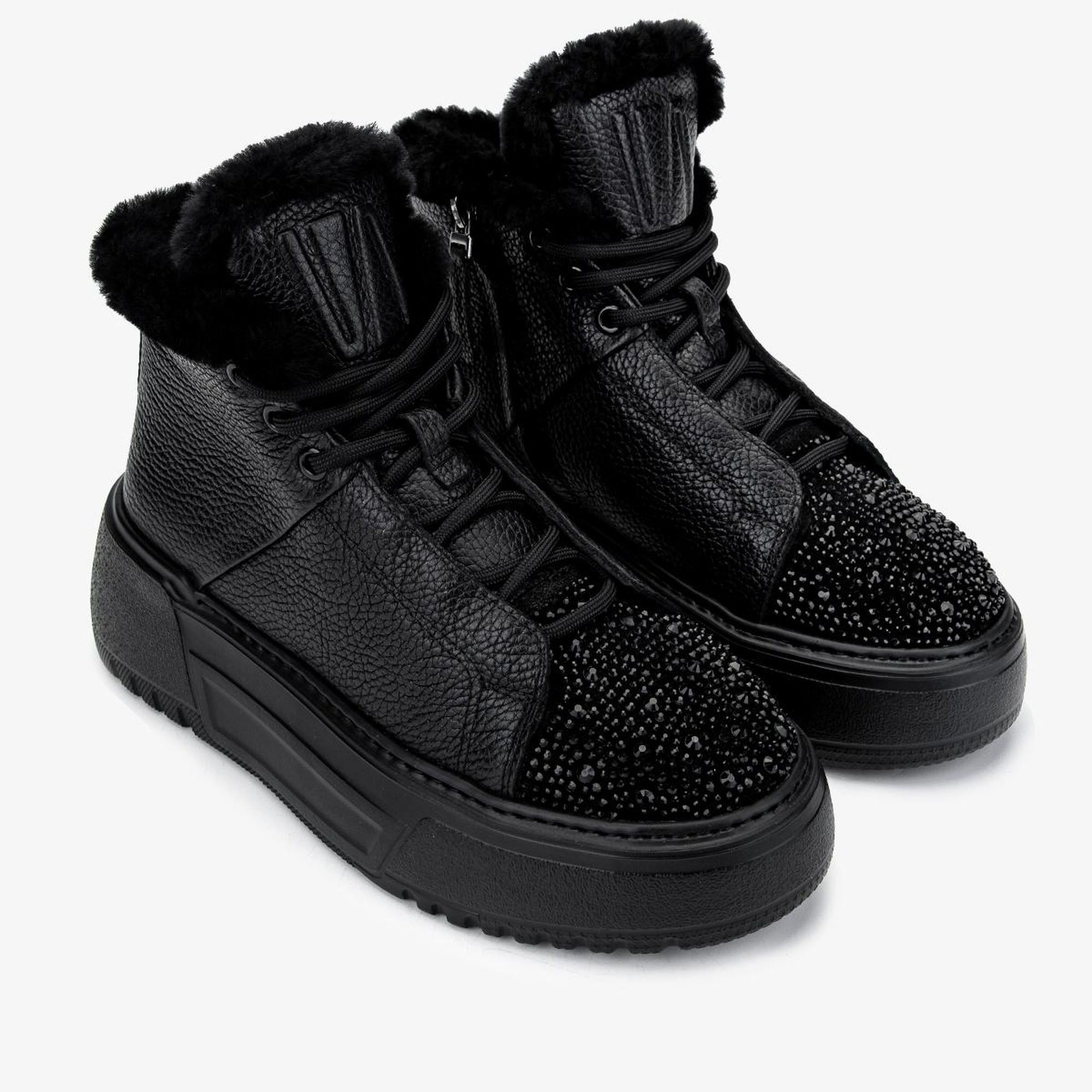 Valmenti Kadın Casual Bot