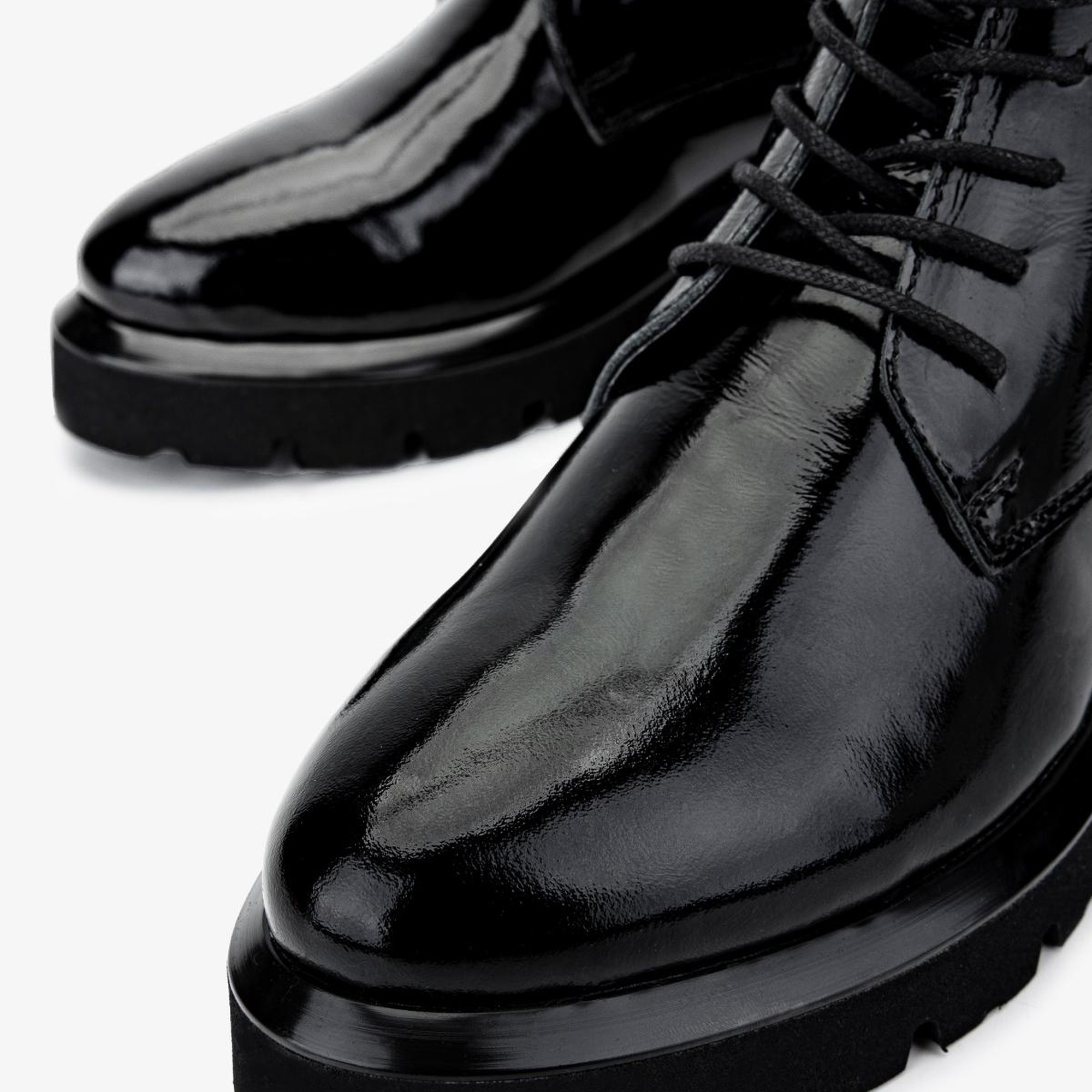 Valmenti Kadın Siyah Rugan Casual Bot