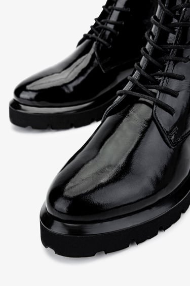  Valmenti Kadın Siyah Rugan Casual Bot