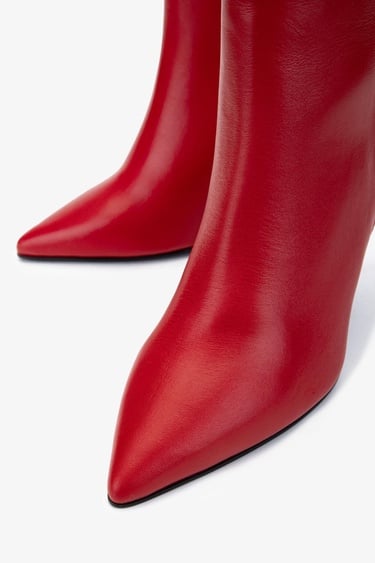  Valmenti Kadın . Kırmızı Topuklu Bot