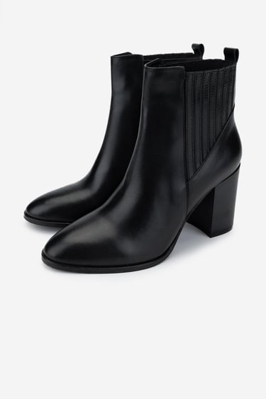  Valmenti Kadın Siyah Deri Topuklu Bot