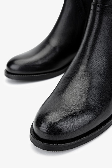  Valmenti Kadın . Siyah Casual Bot