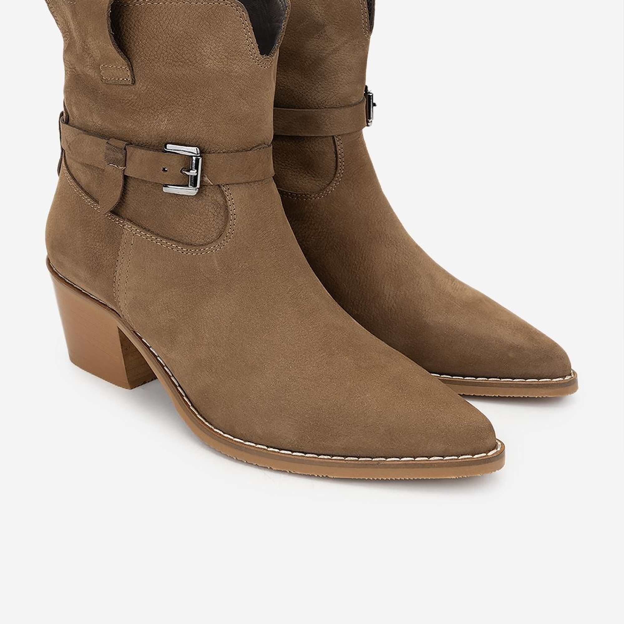 Valmenti Kadın . Taba Topuklu Bot