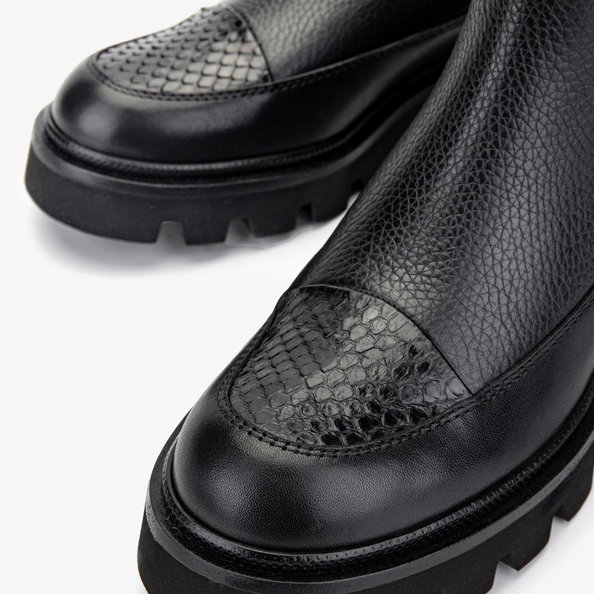 Valmenti Kadın Hakiki Deri Casual Bot