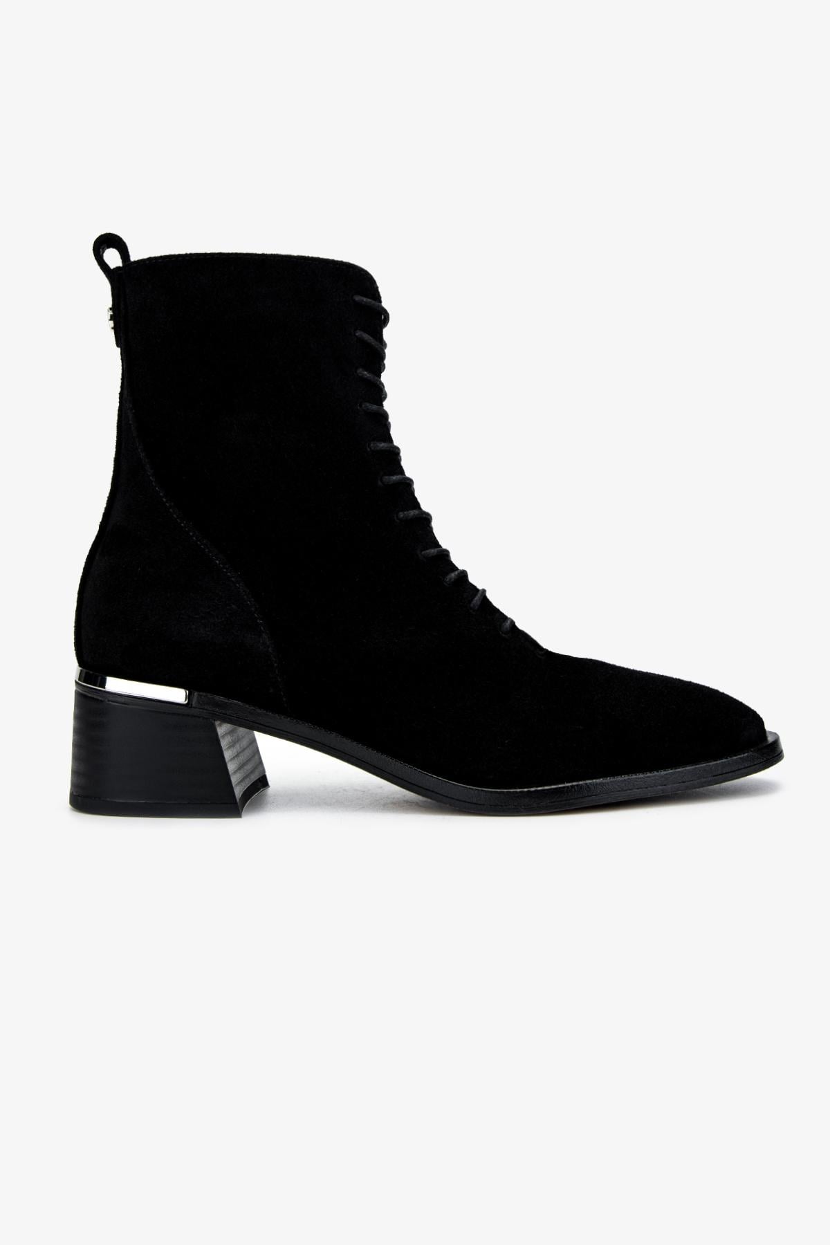 Valmenti Kadın . Siyah Süet Topuklu Bot
