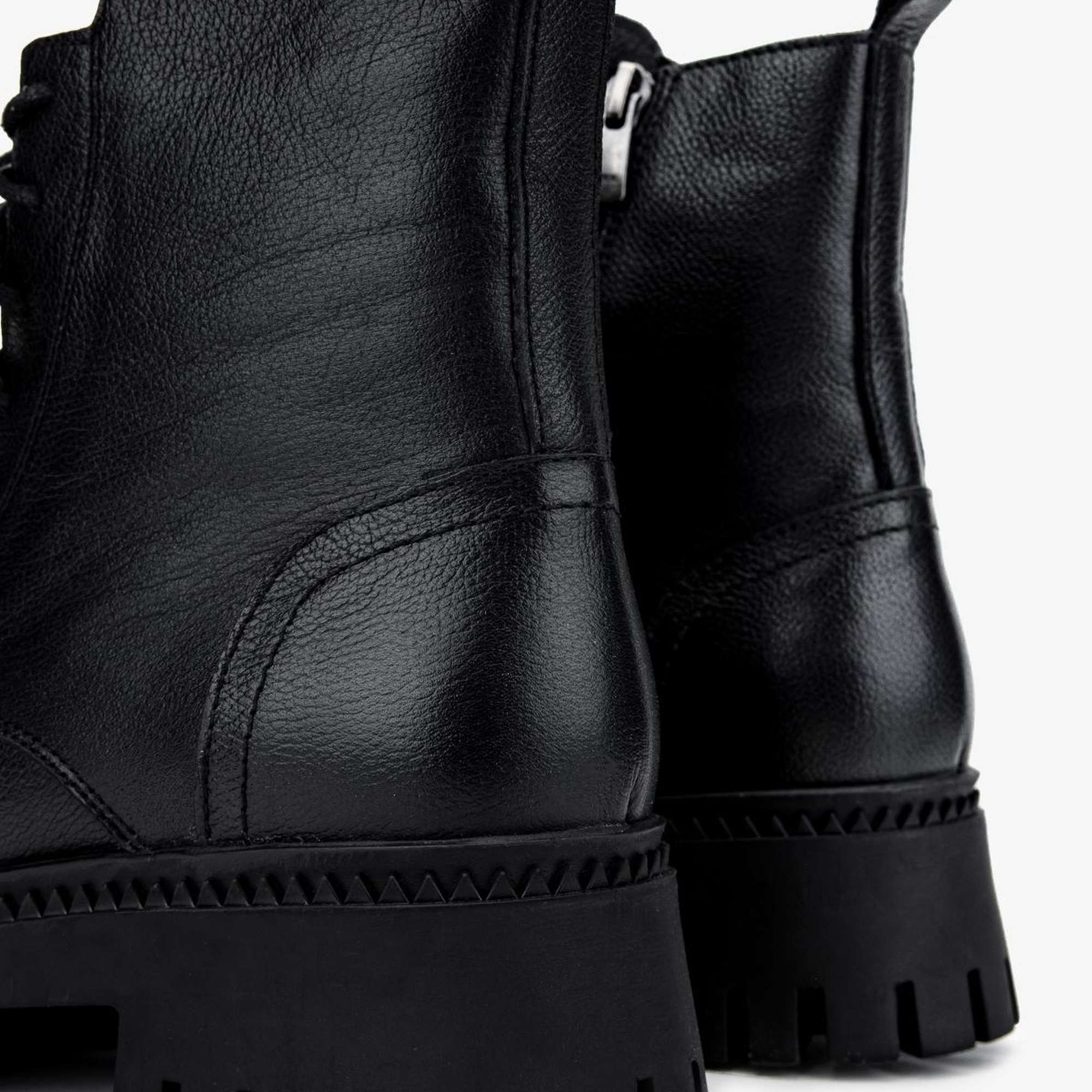 Valmenti Kadın Hakiki Deri Siyah Floter Casual Bot