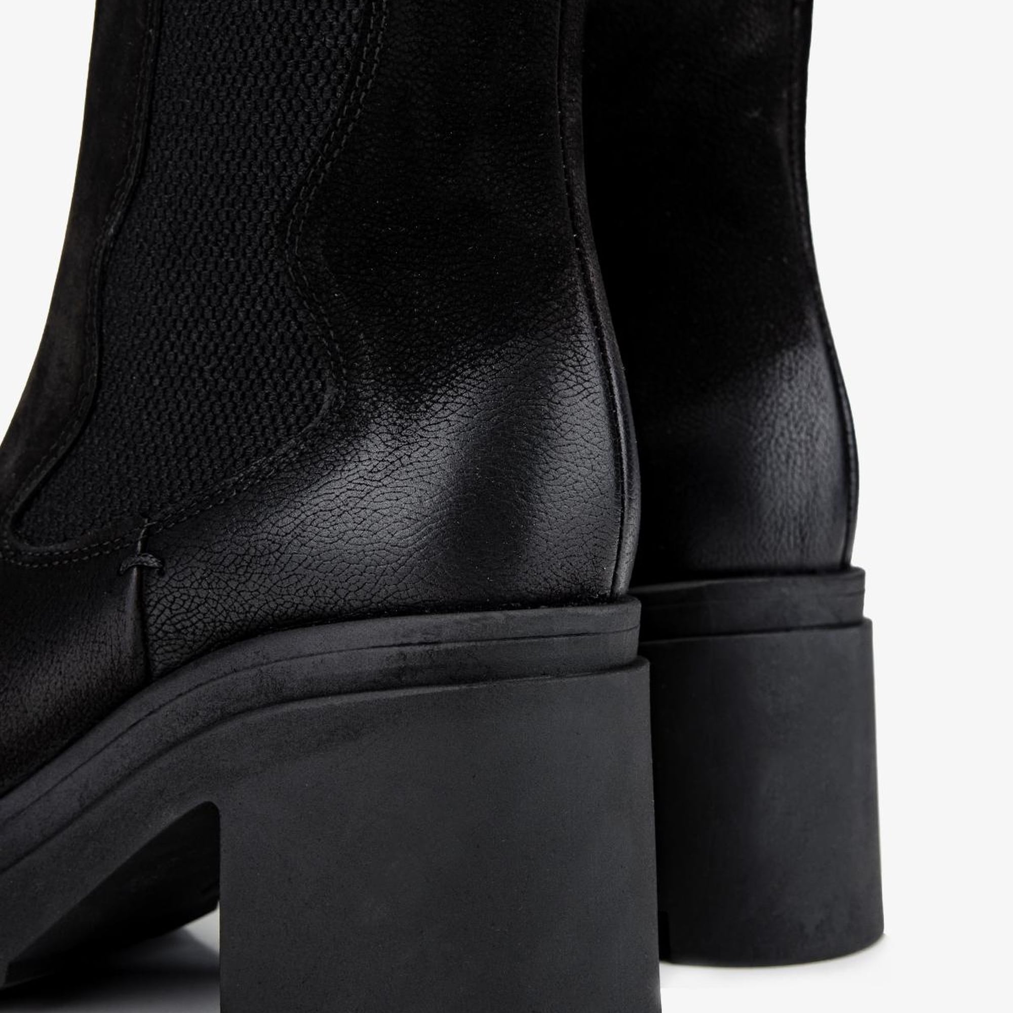 Valmenti Kadın Hakiki Deri Siyah Nubuk Casual Bot