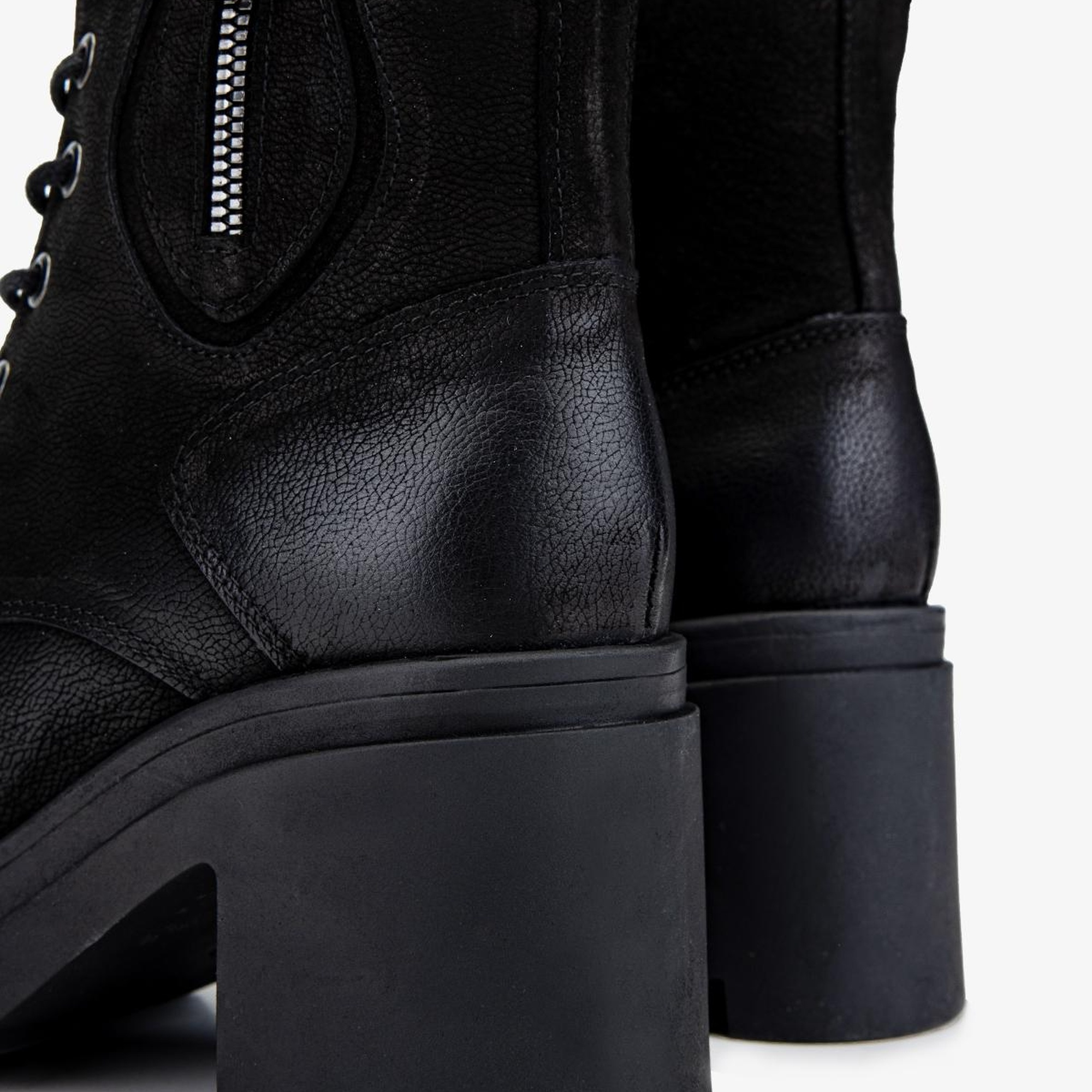 Valmenti Kadın Hakiki Deri Siyah Nubuk Casual Bot