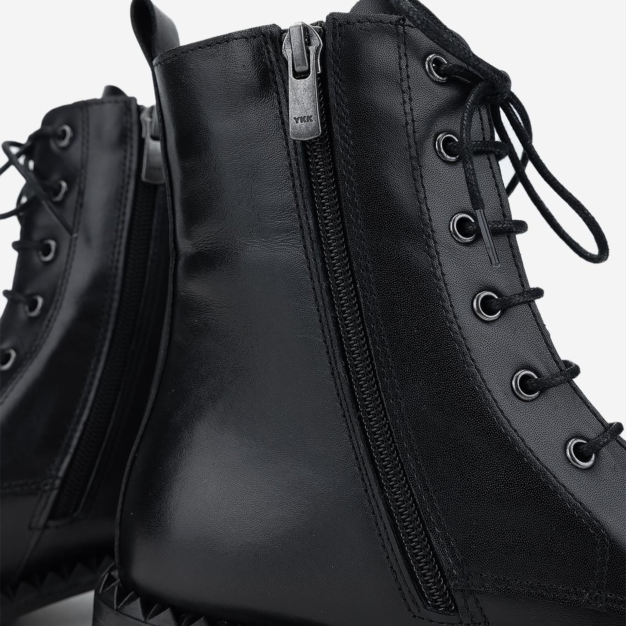 Valmenti Kadın Hakiki Deri Siyah Deri Düz Bot