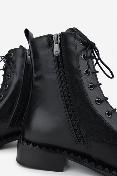  Valmenti Kadın Hakiki Deri Siyah Deri Düz Bot