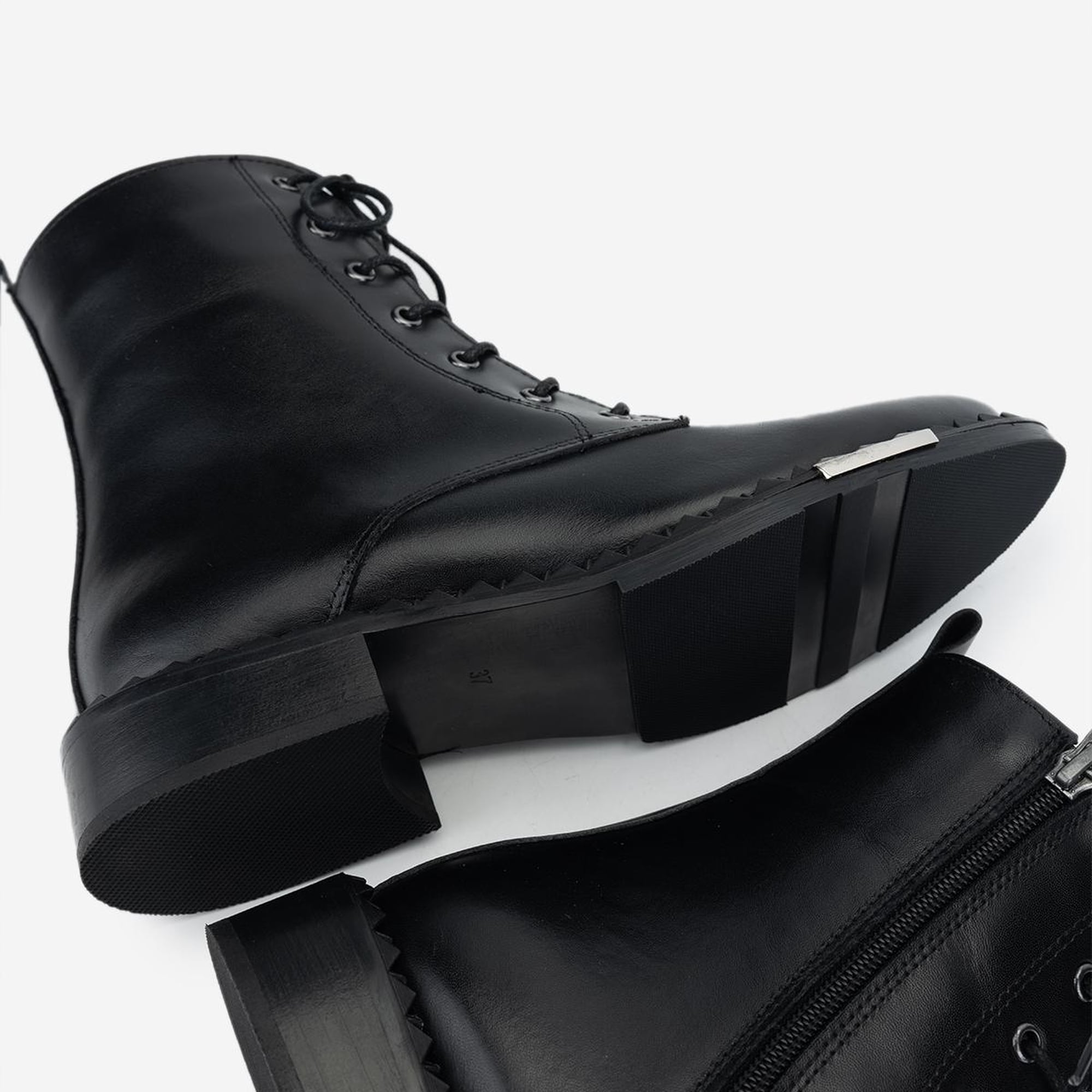 Valmenti Kadın Hakiki Deri Siyah Deri Düz Bot