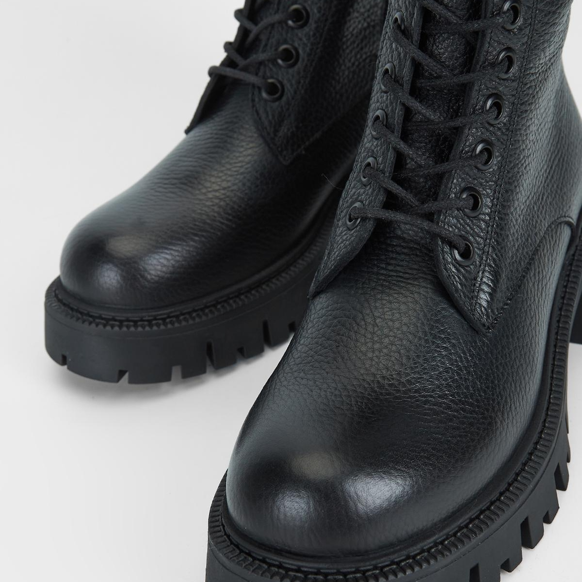 Valmenti Kadın Siyah Floter Hakiki Deri Casual Bot