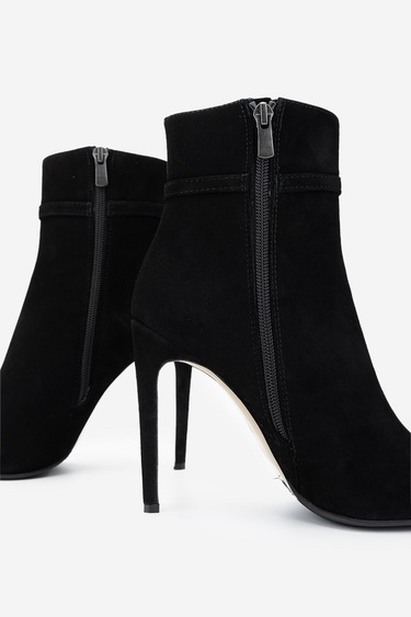  Valmenti Kadın Hakiki Deri Siyah Süet Topuklu Bot