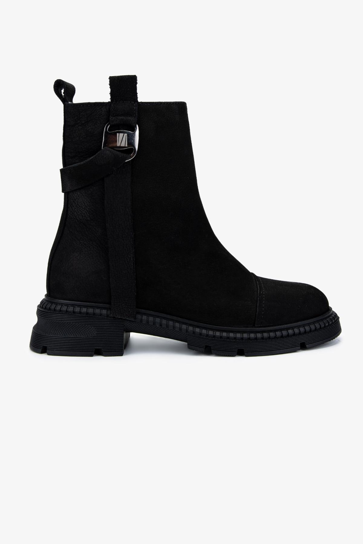  Valmenti Kadın . Siyah Nubuk Casual Bot