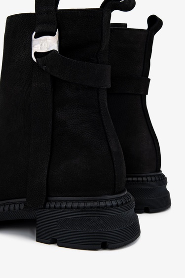  Valmenti Kadın . Siyah Nubuk Casual Bot