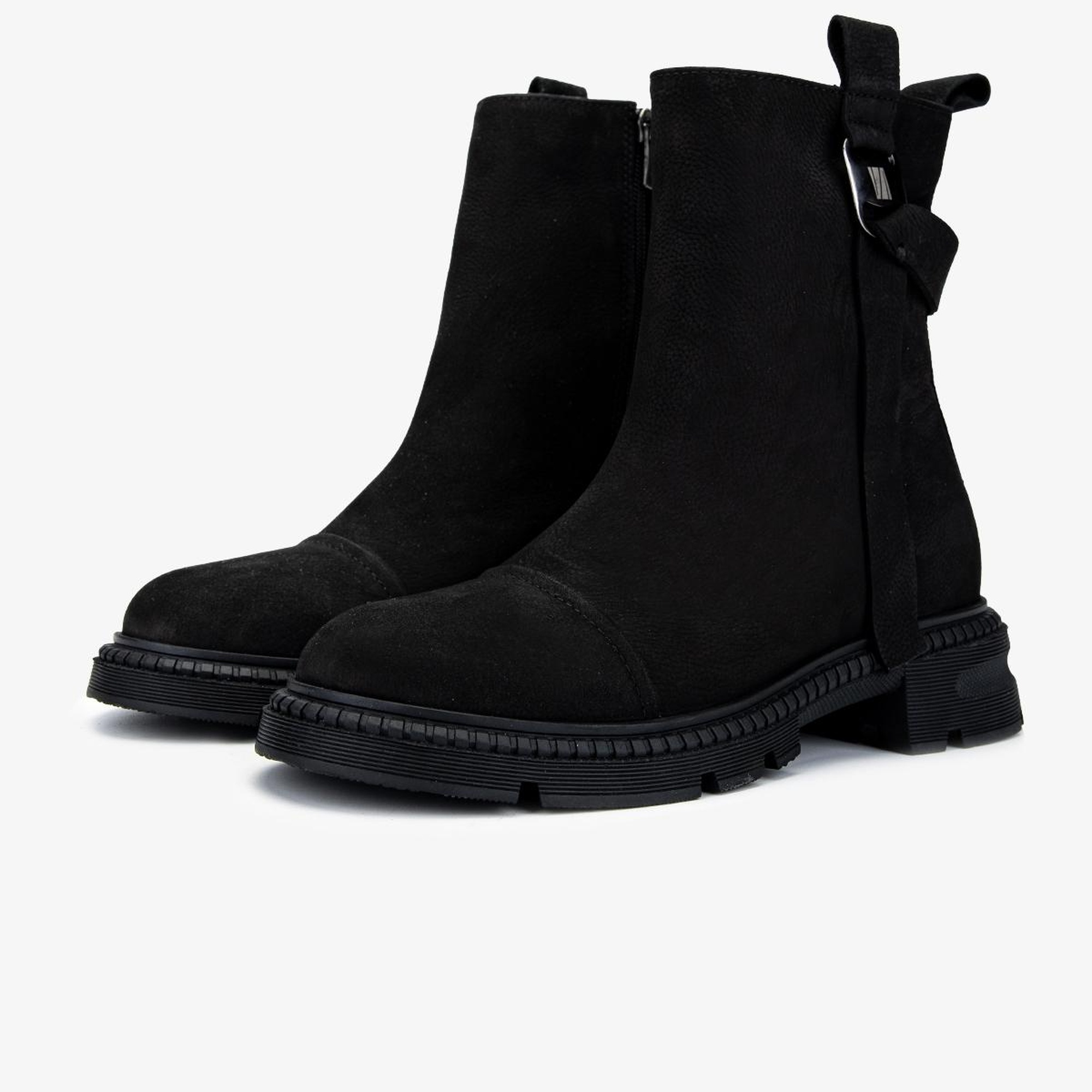 Valmenti Kadın . Siyah Nubuk Casual Bot