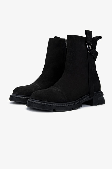  Valmenti Kadın . Siyah Nubuk Casual Bot