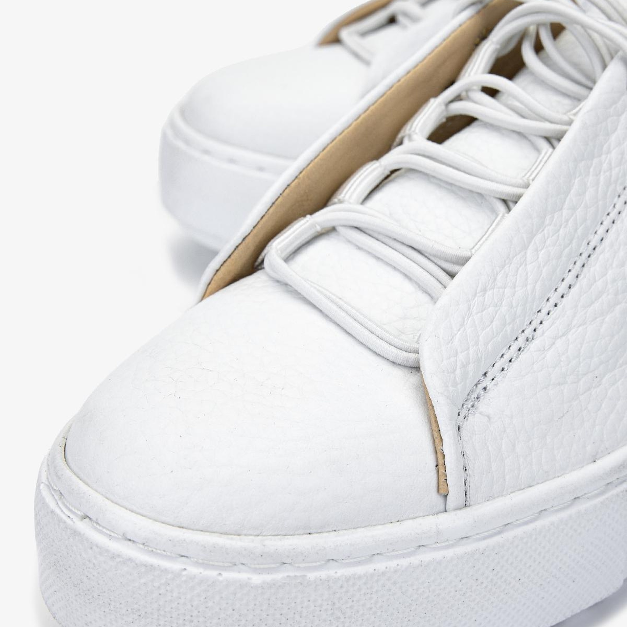 Valmenti Kadın . Beyaz Sneakers & Spor Ayakkabı