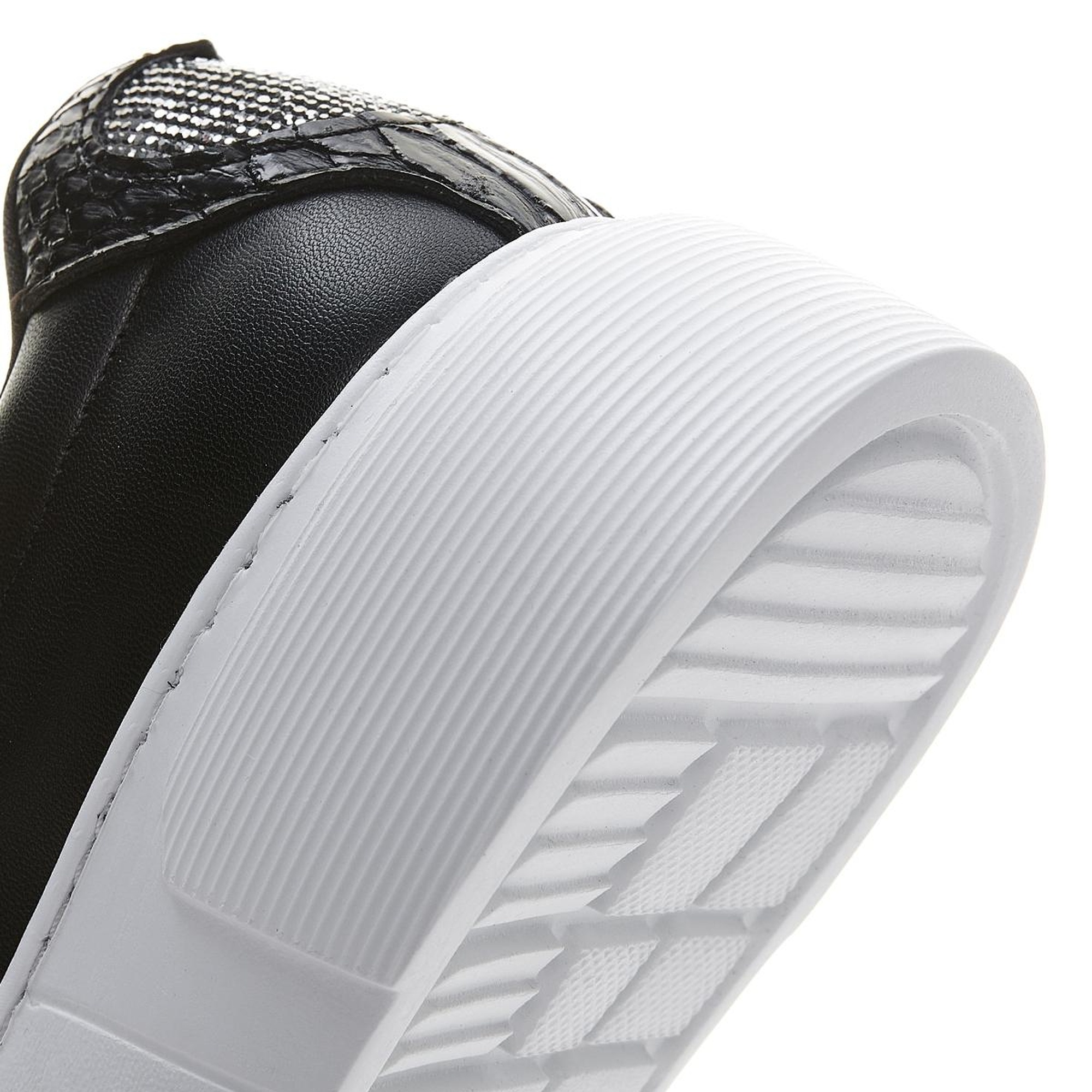 Valmenti Emilia Kadın Siyah Vegan Spor Ayakkabı