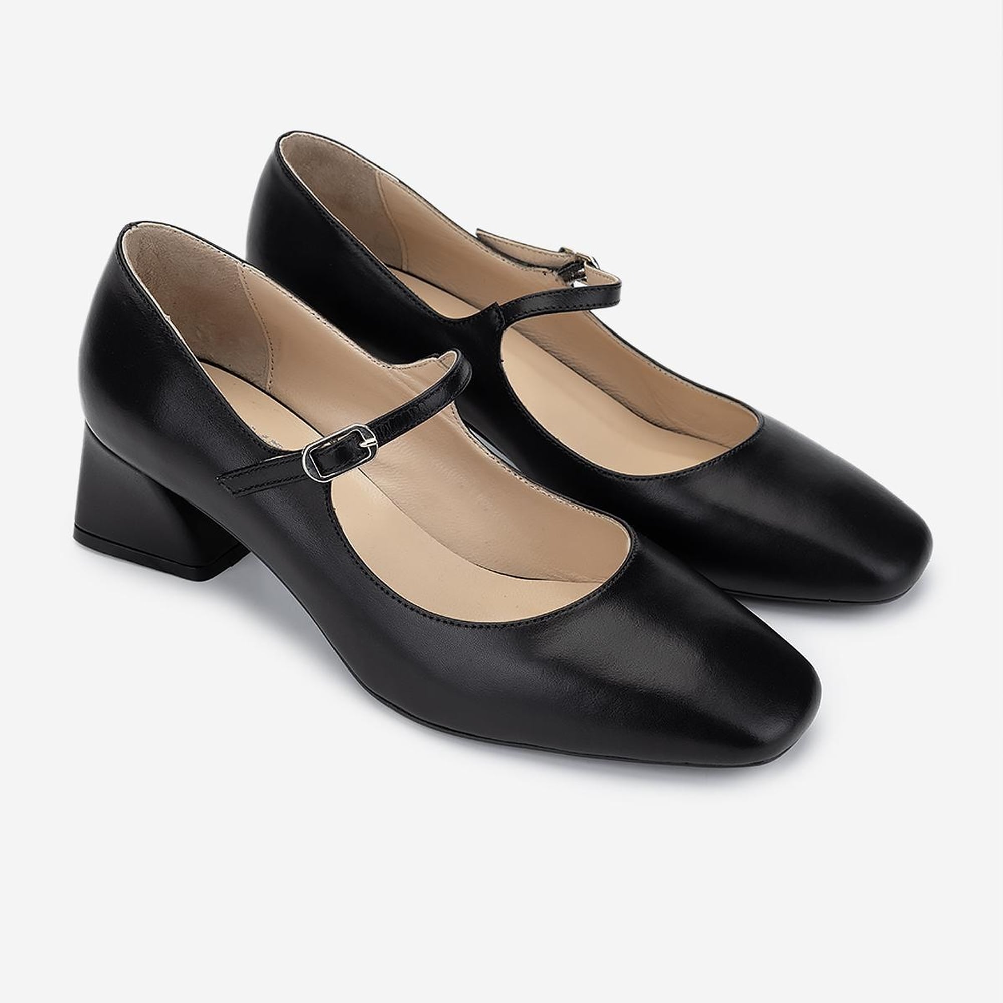 Valmenti Kadın Hakiki Deri Siyah Topuklu Ayakkabı