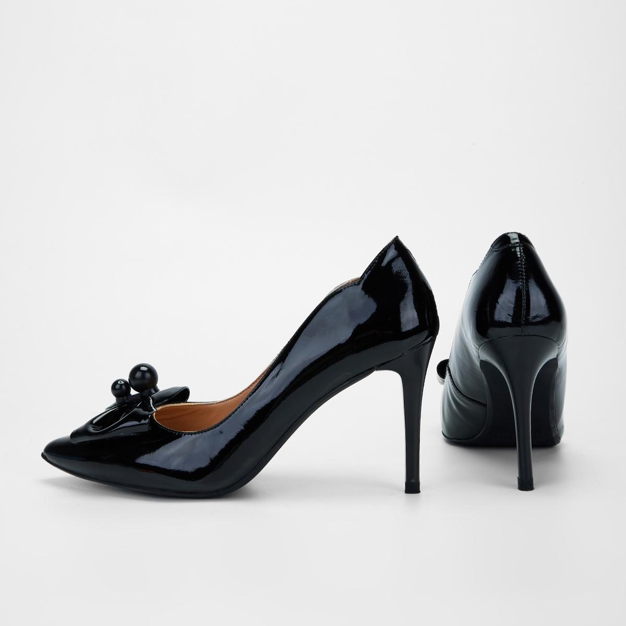 Valmenti Nozario Kadın Siyah Rugan Hakiki Deri Topuklu Ayakkabı