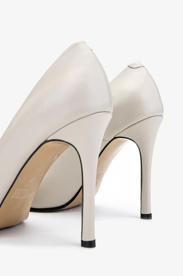  Valmenti Cielo Kadın Bej Hakiki Deri Topuklu Ayakkabı