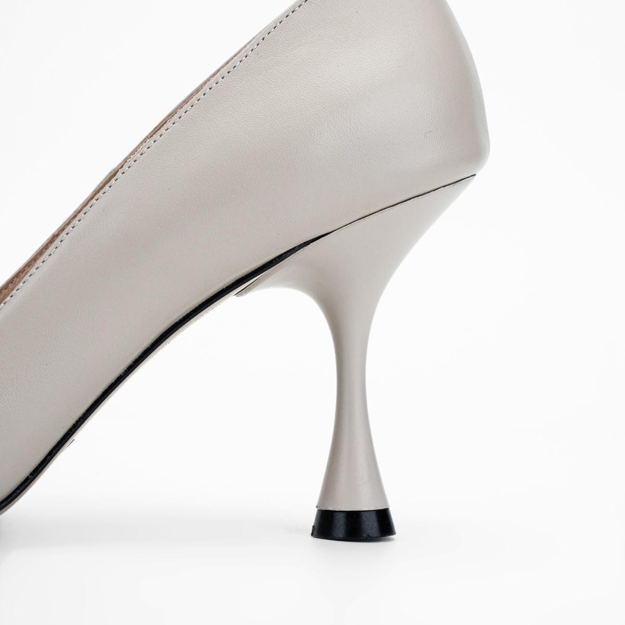 Valmenti Anya Kadın Bej Hakiki Deri Topuklu Ayakkabı