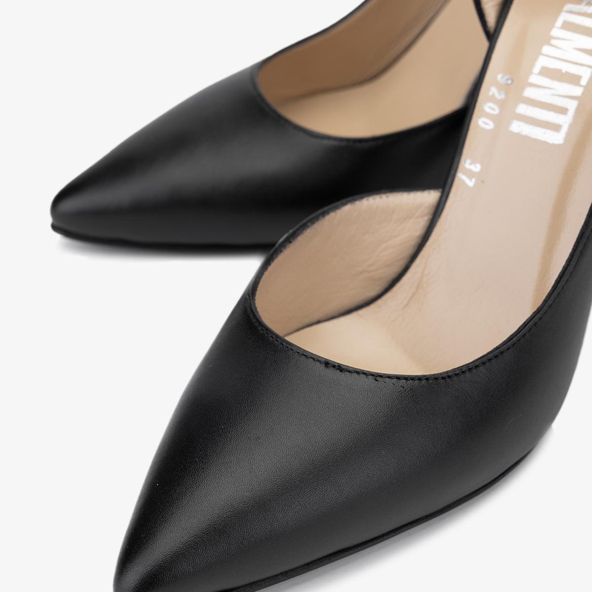 Valmenti Avıor Kadın Siyah Hakiki Deri Topuklu Ayakkabı