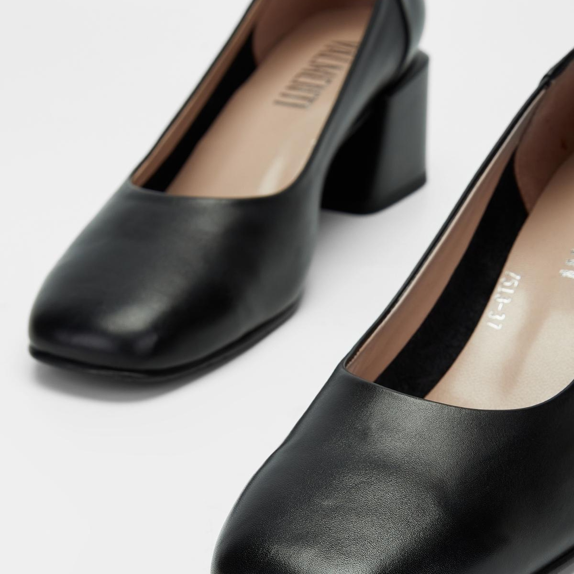 Valmenti Kadın Siyah anl Hakiki Deri Topuklu Ayakkabı