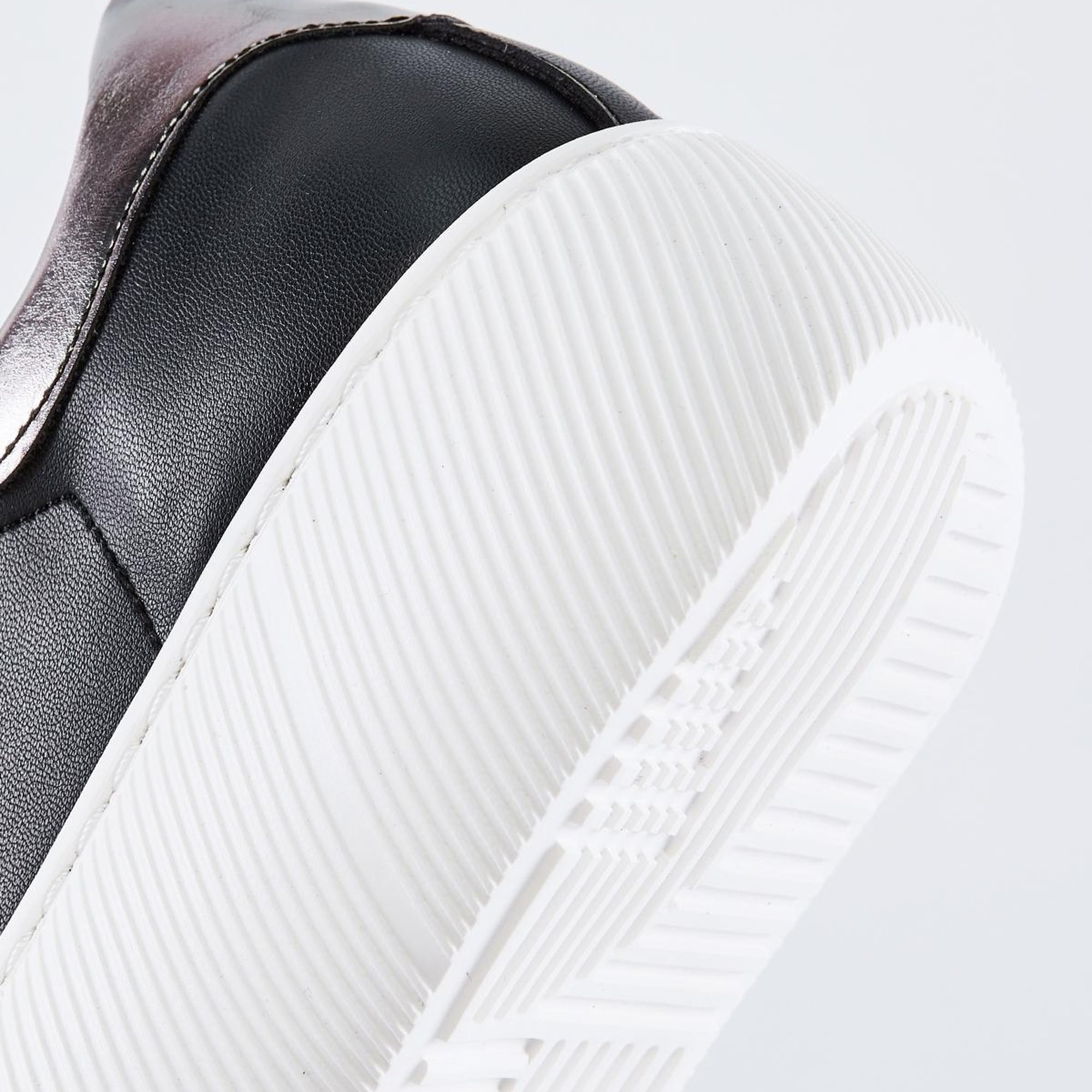 Valmenti Moena Kadın Siyah Vegan Spor Ayakkabı