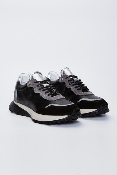  Valmenti Jianna Kadın Siyah Hakiki Deri Spor Ayakkabı