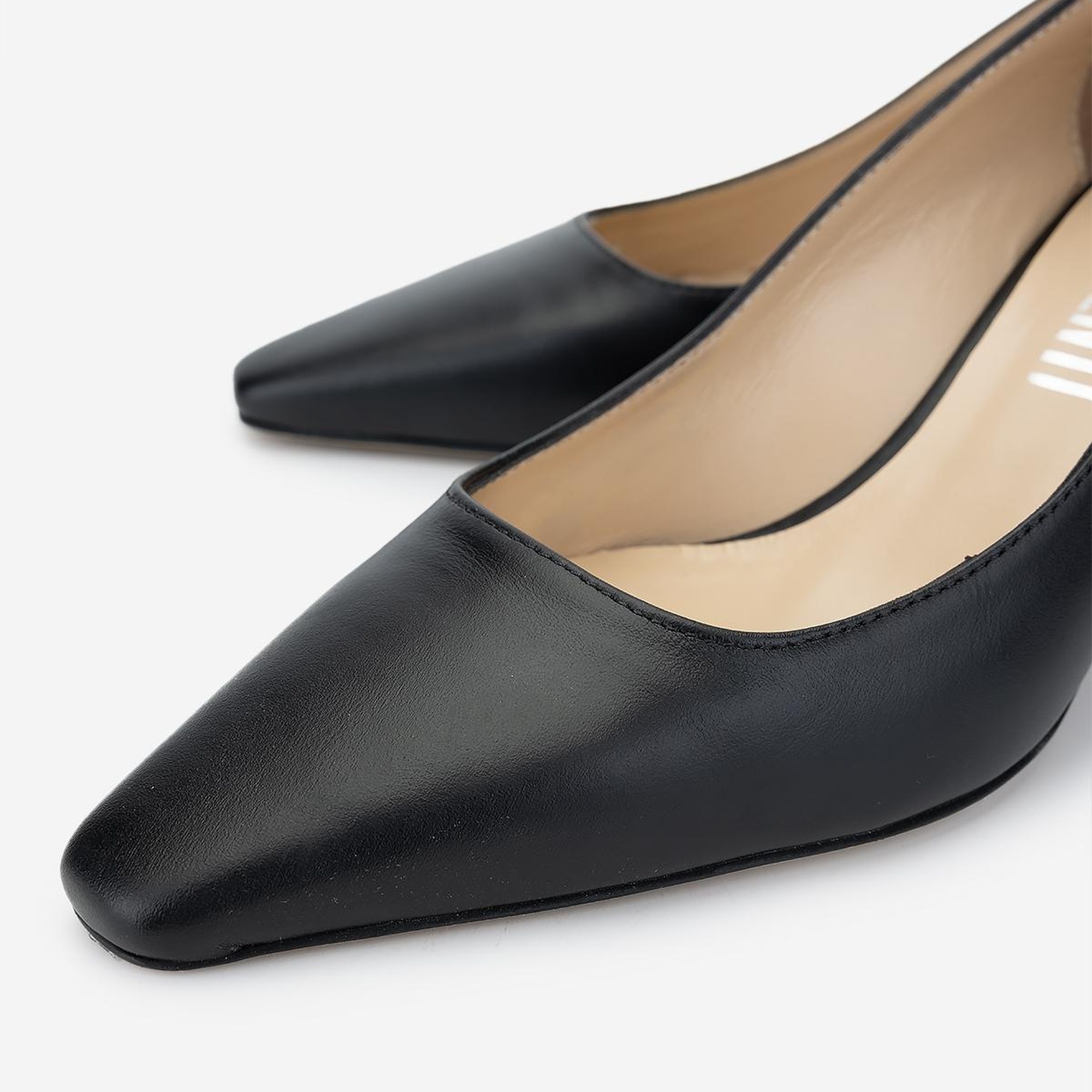 Valmenti Sergio Kadın Siyah Hakiki Deri Topuklu Ayakkabı