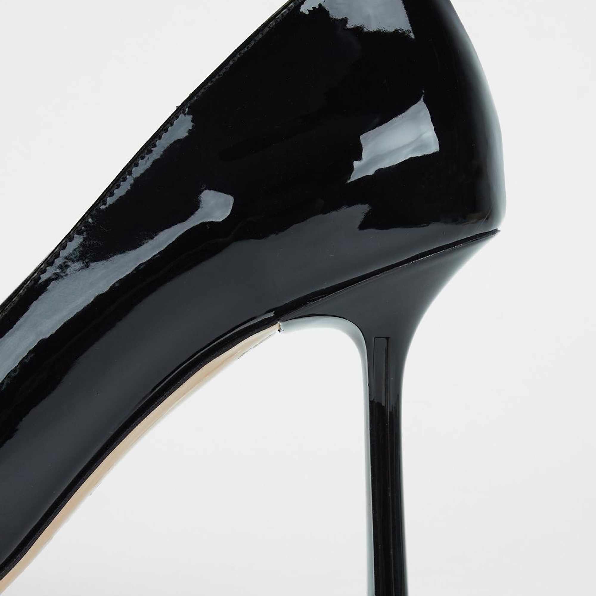 Valmenti Kadın Siyah Rugan Hakiki Deri Topuklu Ayakkabı