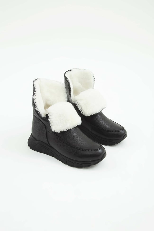  Tamer Tanca Kadın Hakiki Deri Siyah Floter Casual Bot