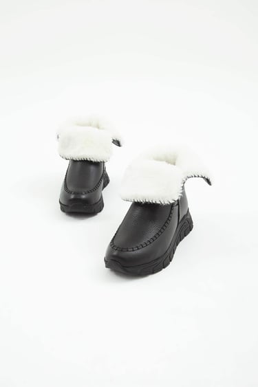  Tamer Tanca Kadın Hakiki Deri Siyah Floter Casual Bot